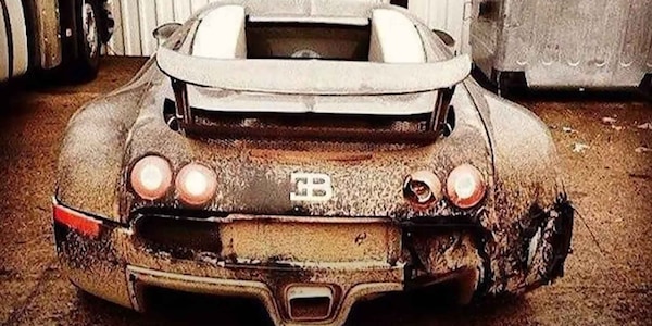 Supercar abbandonate, 5 storie incredibili