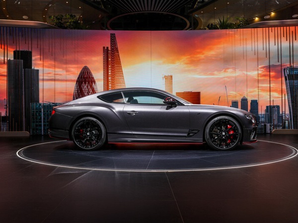 Bentley Continental GT S by Mulliner al Salone di Shanghai