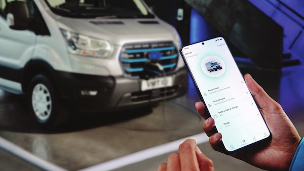 AutomotiveLab Plug: Tutto sotto controllo con Ford Pro