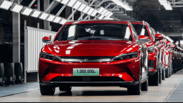 Auto elettriche, crescita fortissima mondiale. E nel 2030 ...