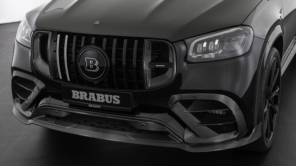 Brabus 900 Superblack, SUV estremo da 900 CV