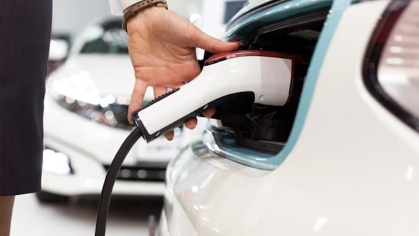 Auto Speed Date: elettriche ed endotermiche verso il pareggio dei prezzi