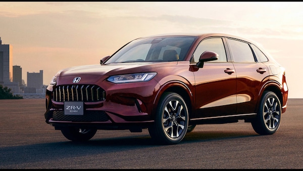 Honda ZR-V, come sarà: tra CR-V e HR-V