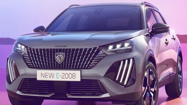 Peugeot 2008 restyling, cambia il fuori e l'elettrica ha più autonomia