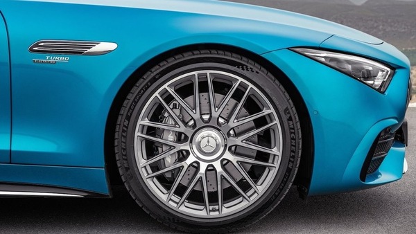 Nuova Mercedes-AMG GT, così cambia la seconda generazione