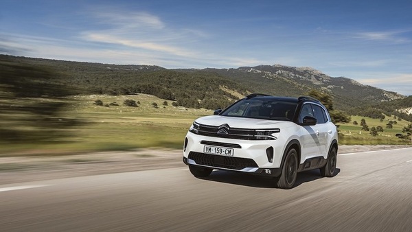 Citroen C5 Aircross Hybrid, ecco il motore 1.2 mild accanto alle PHEV