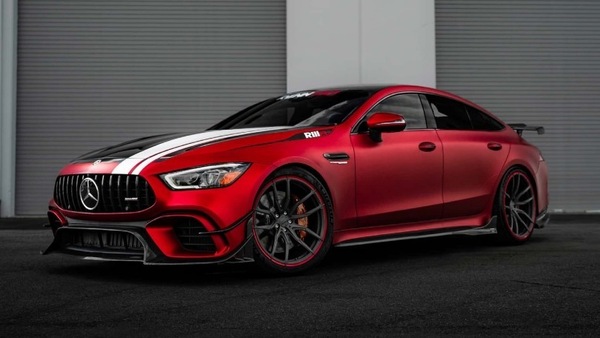 Renntech trasforma una Mercedes AMG GT 63 Coupé4: 1.196 CV di pura potenza