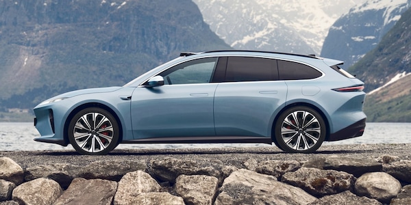 Nio ET5 Touring, wagon cinese con batterie da 1.000 km