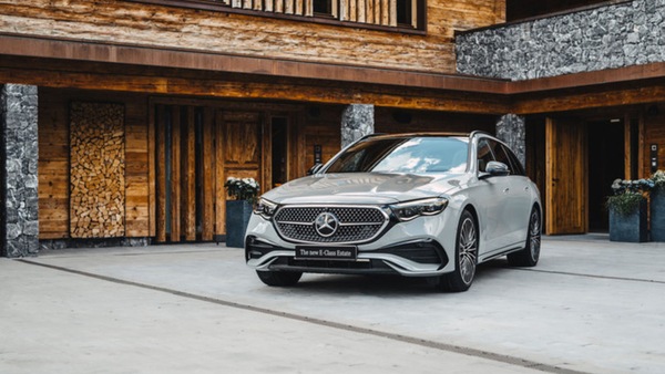 Mercedes Classe E Station Wagon 2023, ibrida e sportiva