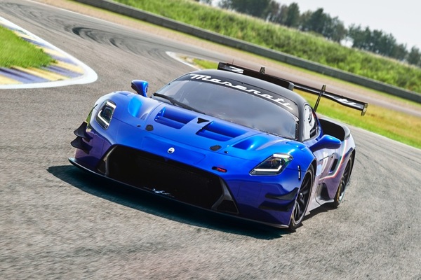 Maserati MC20 GT2: il grande ritorno nelle corse