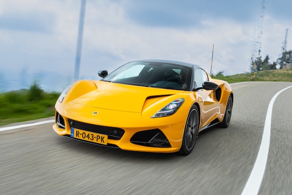 Su Auto in edicola: Lotus Emira, l'ultima endotermica