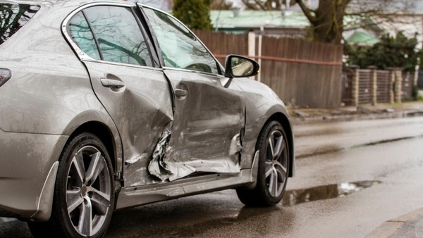 Incidenti stradali: nel 2022 in aumento sinistri e vittime