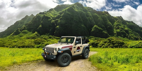 Jeep, il pacchetto che celebra Jurassic Park