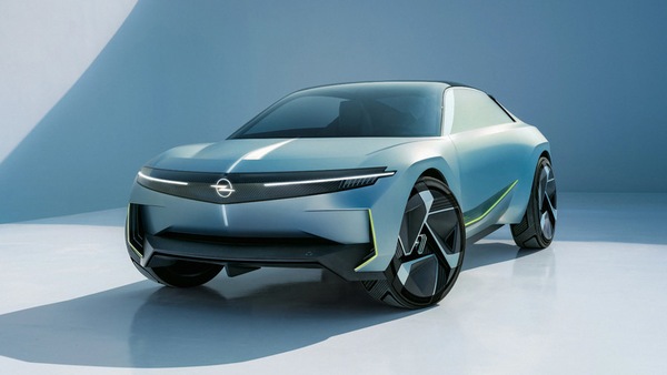 Opel Experimental, il futuro è qui
