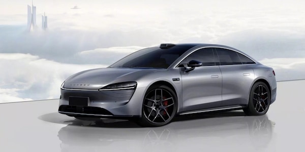 Huawei Luxeed EH3, ecco la berlina elettrica pronta a sfidare Tesla