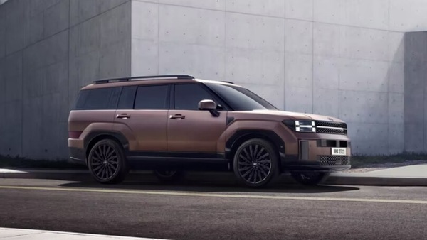 Hyundai Santa Fe, la nuova punta su tecnologia e comfort