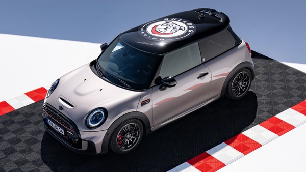 Mini John Cooper Works Bulldog Racing Edition, la JCW fa sul serio