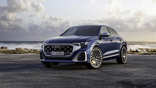 Audi Q8 restyling, arriva la luce laser sul frontale