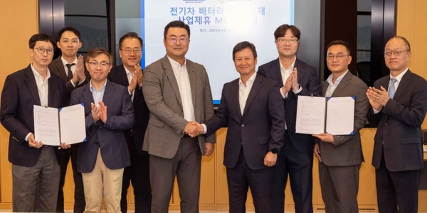 Hyundai, nuova alleanza nel segno delle batterie a nichel
