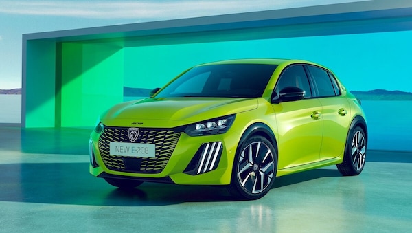 Peugeot 208 restyling, ordini aperti in Italia: i prezzi e le versioni