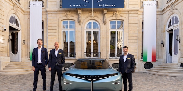 Lancia torna in Francia dopo 7 anni: le parole di Napolitano