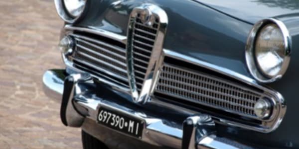 Auto d'epoca, è ufficiale il decreto Targhe Storiche