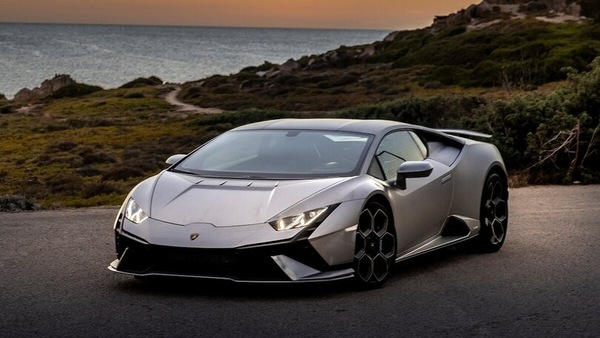 Nuova Lamborghini Huracan ibrida plug-in, tutto un altro stile