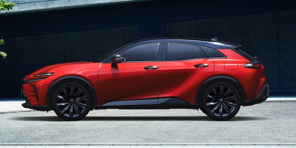 Toyota Crown Sport, dal Giappone al mondo