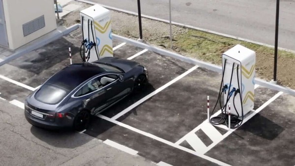 Auto elettriche, c'è una sorpresa nella polizza