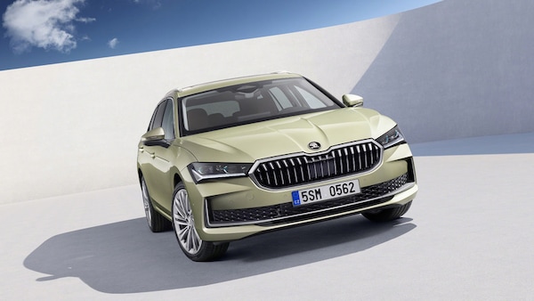 Skoda Superb Wagon, l'ammiraglia “lunga” per famiglie premium