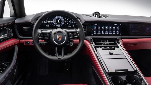 Porsche Panamera 2024, quante novità all'interno!