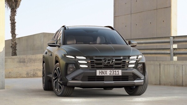 Hyundai Tucson restyling arriva nel 2024 e cambia a fondo