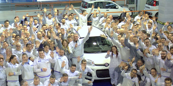 Stellantis frena, la Panda continuerà a Pomigliano