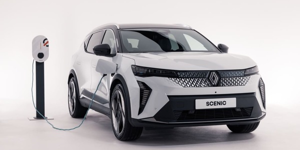 Renault Scenic E-Tech Electric è ordinabile, i prezzi