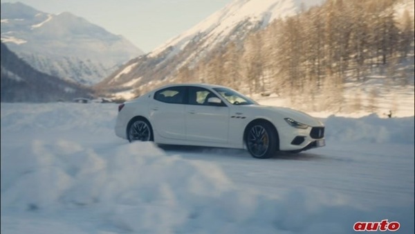 Maserati Ghibli, traversi tra i ghiacci