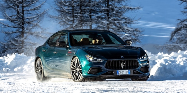 Maserati Ghibli 334 Ultima, la prova della berlina estrema