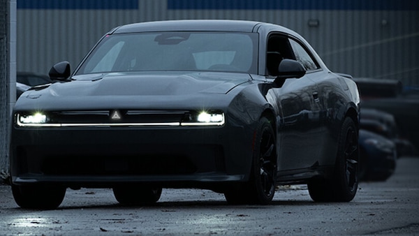 Dodge Charger Daytona elettrica: ecco le prime foto ufficiali