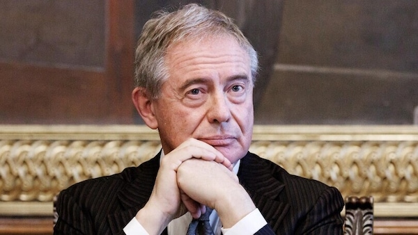 Urso avverte Stellantis: "In Italia apriremo il mercato delle auto ad altri produttori"