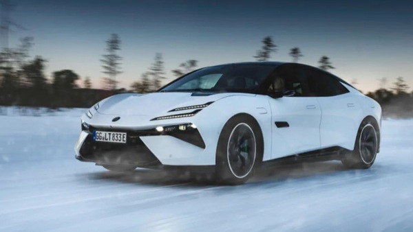 Lotus Emeya, la anti Taycan e Tesla Model S sta arrivando