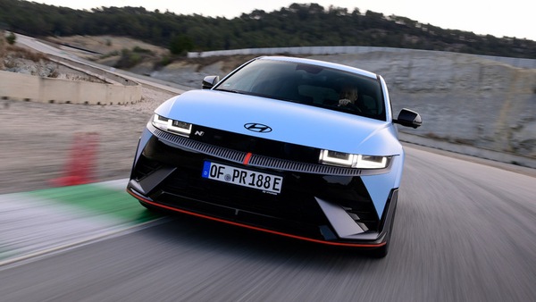 Hyundai Ioniq 5 N, l'anello di congiunzione