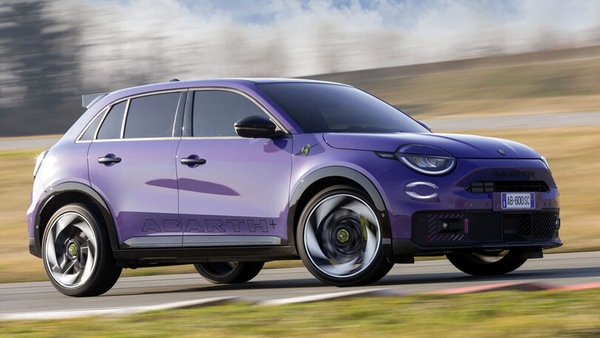 Abarth 600e Scorpionissima, le novità dello Scorpione più potente