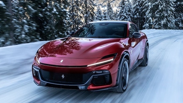 Ferrari, Vigna: "Continueremo coi modelli termici ma sarà il cliente a scegliere"