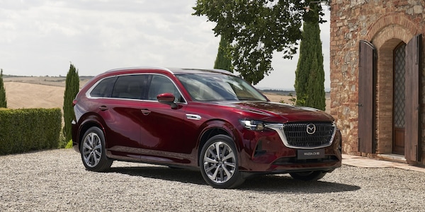Mazda CX-80: la nuova ammiraglia disponibile anche a sette posti