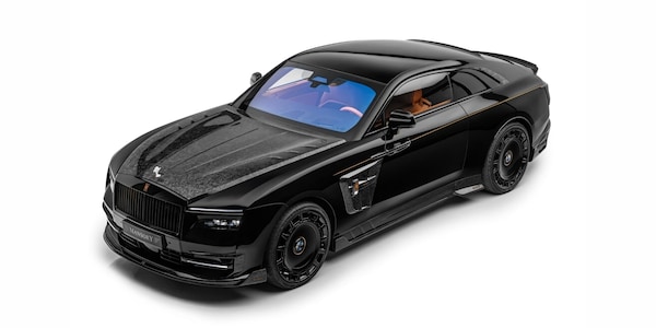 Rolls-Royce Spectre, l’EV cattivissima grazie a Mansory
