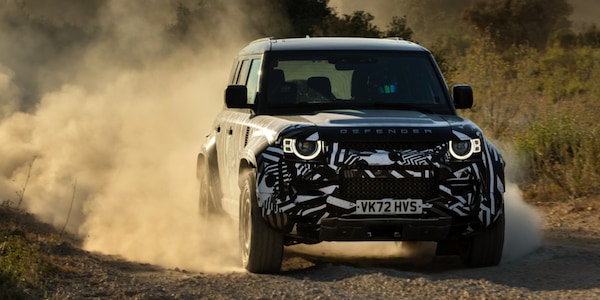 Land Rover Defender OCTA, la più potente sta per arrivare