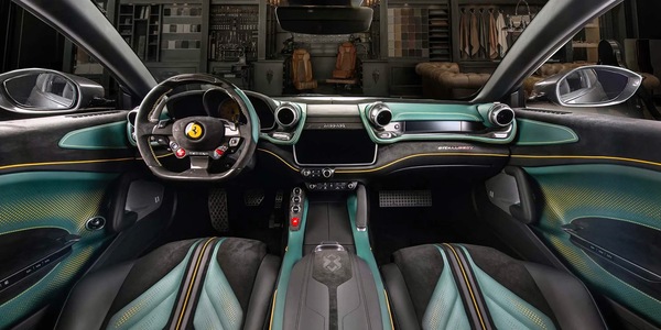 Ferrari GTC4Lusso, 30mila euro per gli interni personalizzati