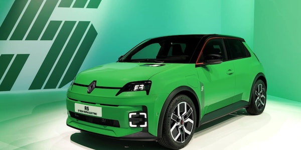 Renault 5 elettrica è ordinabile, ecco i prezzi