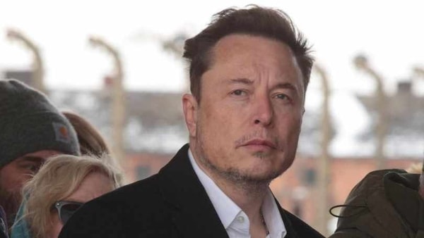 Dazi più alti per le auto cinesi, Elon Musk si schiera contro