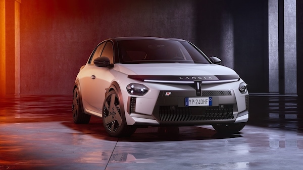 Lancia Ypsilon HF 2025, ecco come sarà l'elettrica sportiva