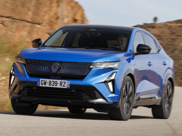 Renault Rafale, la prova su strada del nuovo Suv della Losanga